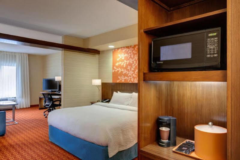 Fairfield Inn & Suites By Marriott Dallas Waxahachie Exterior photo